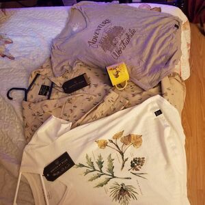 United By Blue Bundle Women's T-shirt and Campfire mug